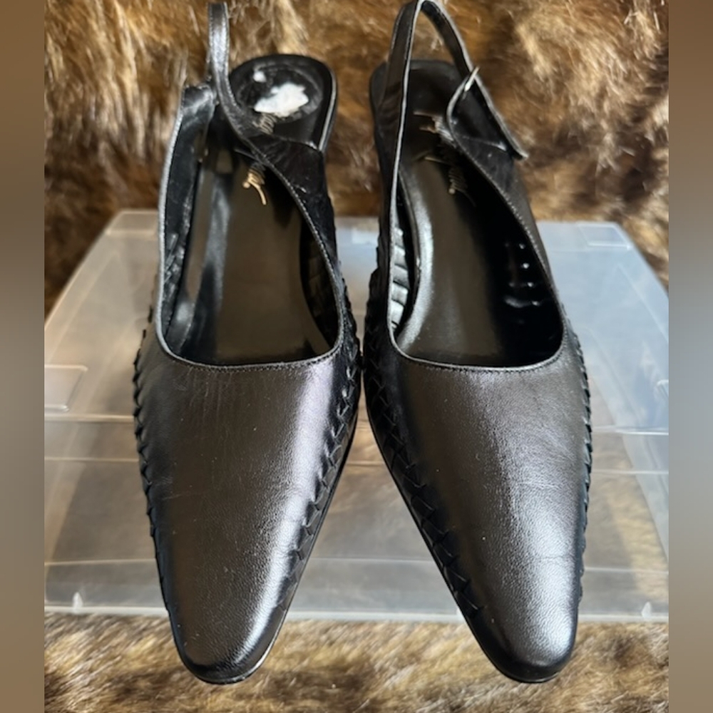 Black Slingback Heels - Picture 2 of 4
